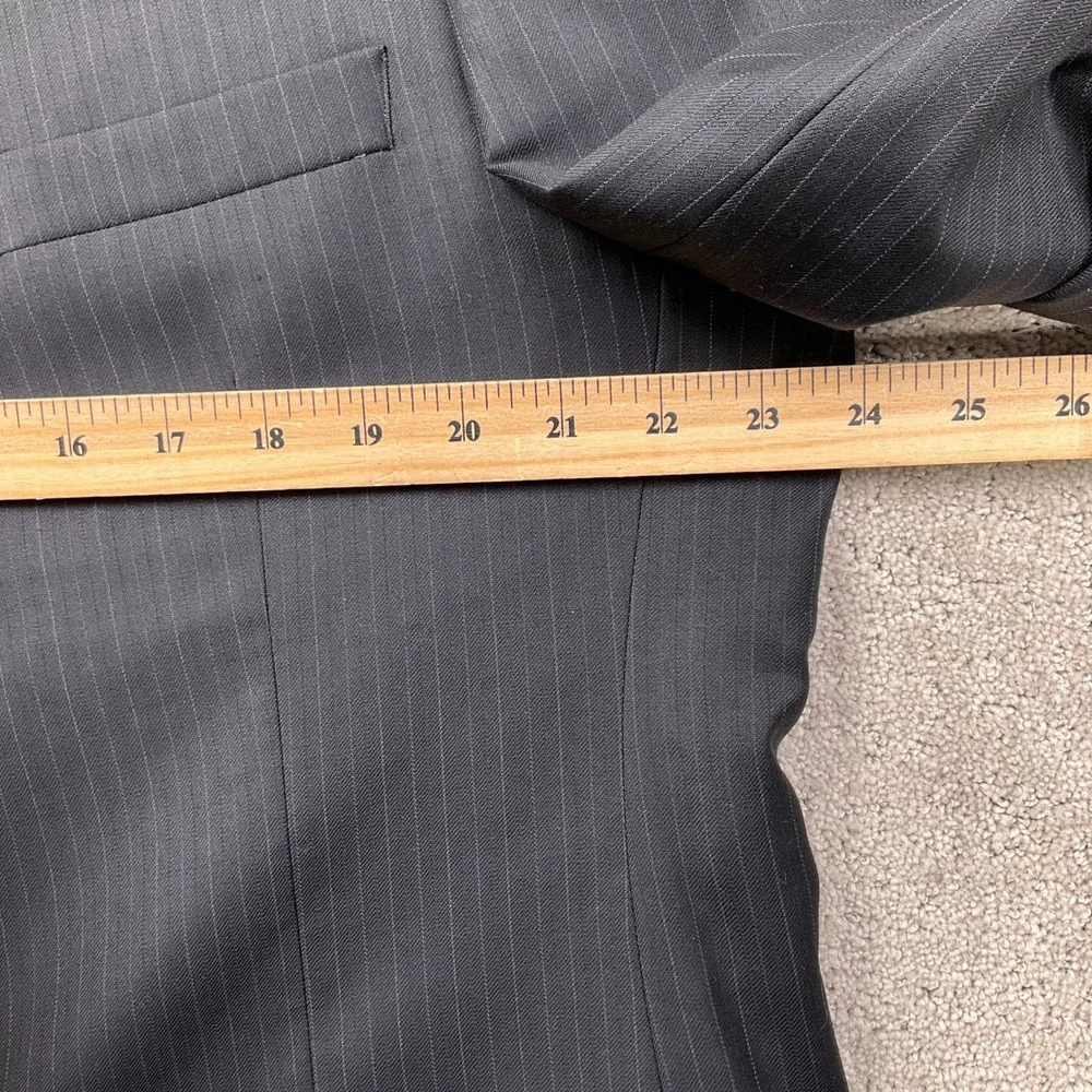 JOS A BANK Signature Suit Mens 46L 40W 29L  Black Purple Pinstripe 2 Button Wool